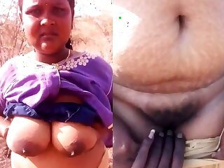 Dehati girl tits and pussy outdoors